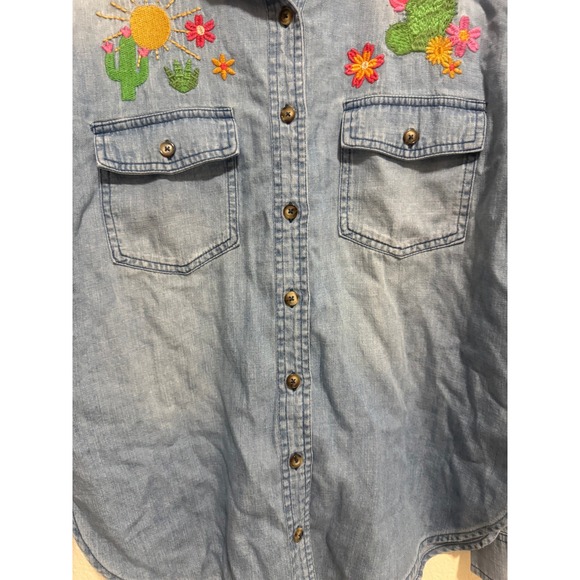 Billy T Womens Desert Embroidered Denim Shirt Blue Cotton Lyocell Cactus Sun M - Picture 5 of 12